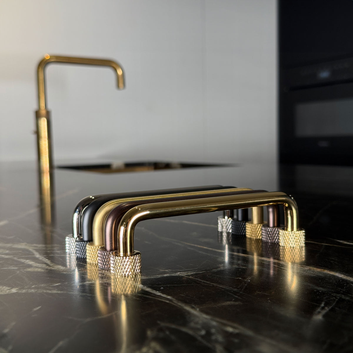 Trianglen cabinet handle, browned brass-look OBD • Chr. Jørgensen