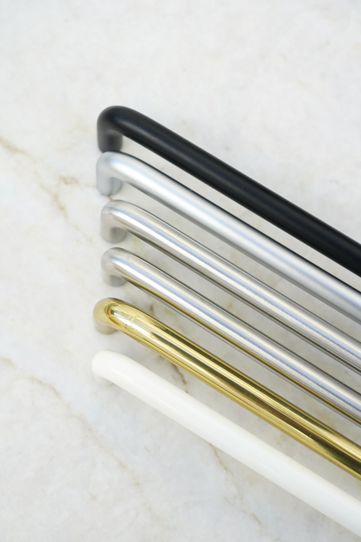Dragør • Bøjlegreb, rustfrit stål look - Copenhagenhomedesign