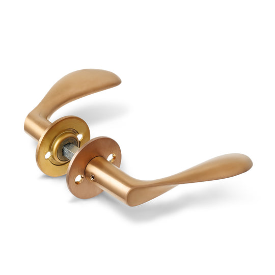 Arne Jacobsen AJ111 door handles, brushed copper, 111 mm • d line