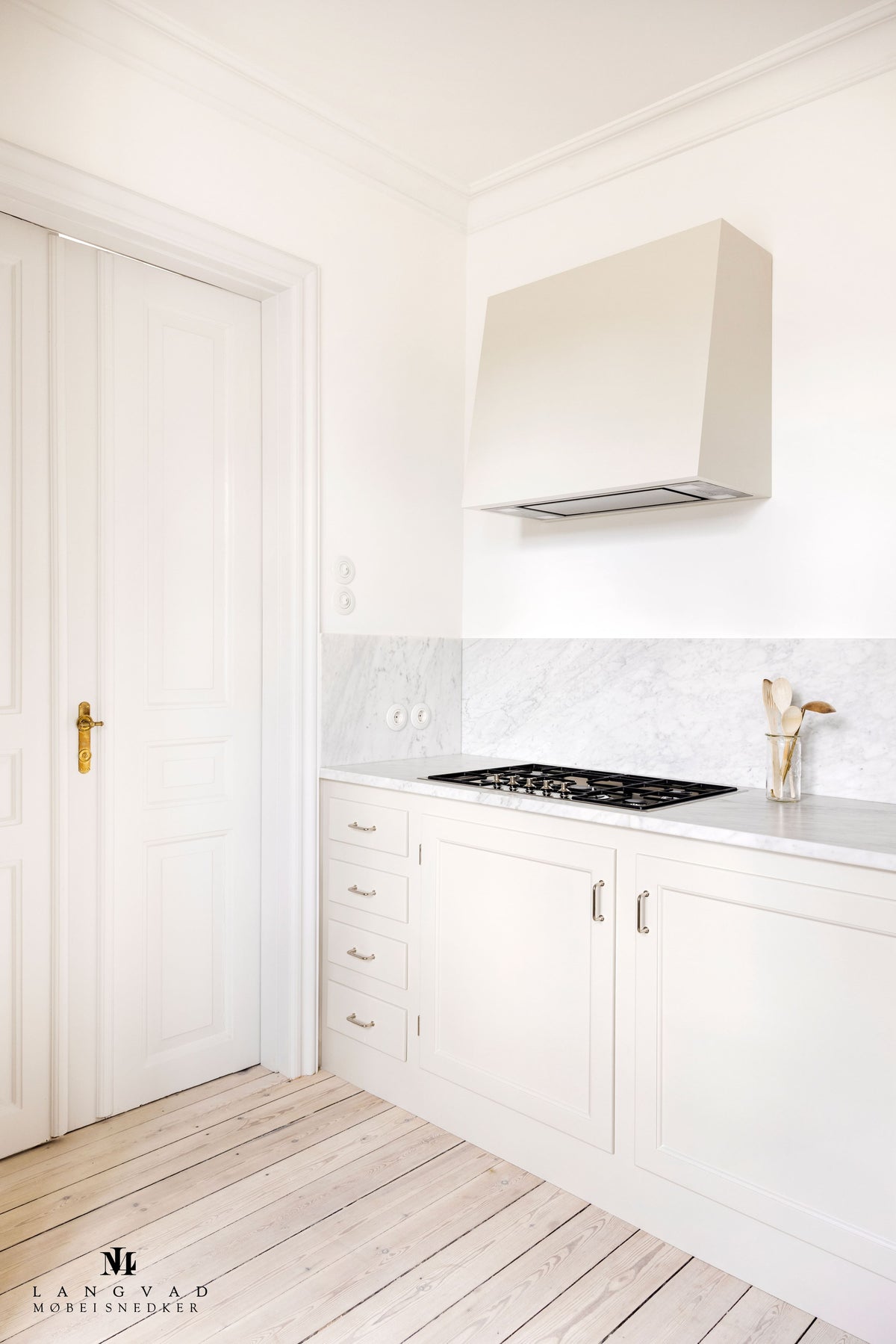 Frederiksberg cabinet handle in polished nickel • Chr. Jørgensen