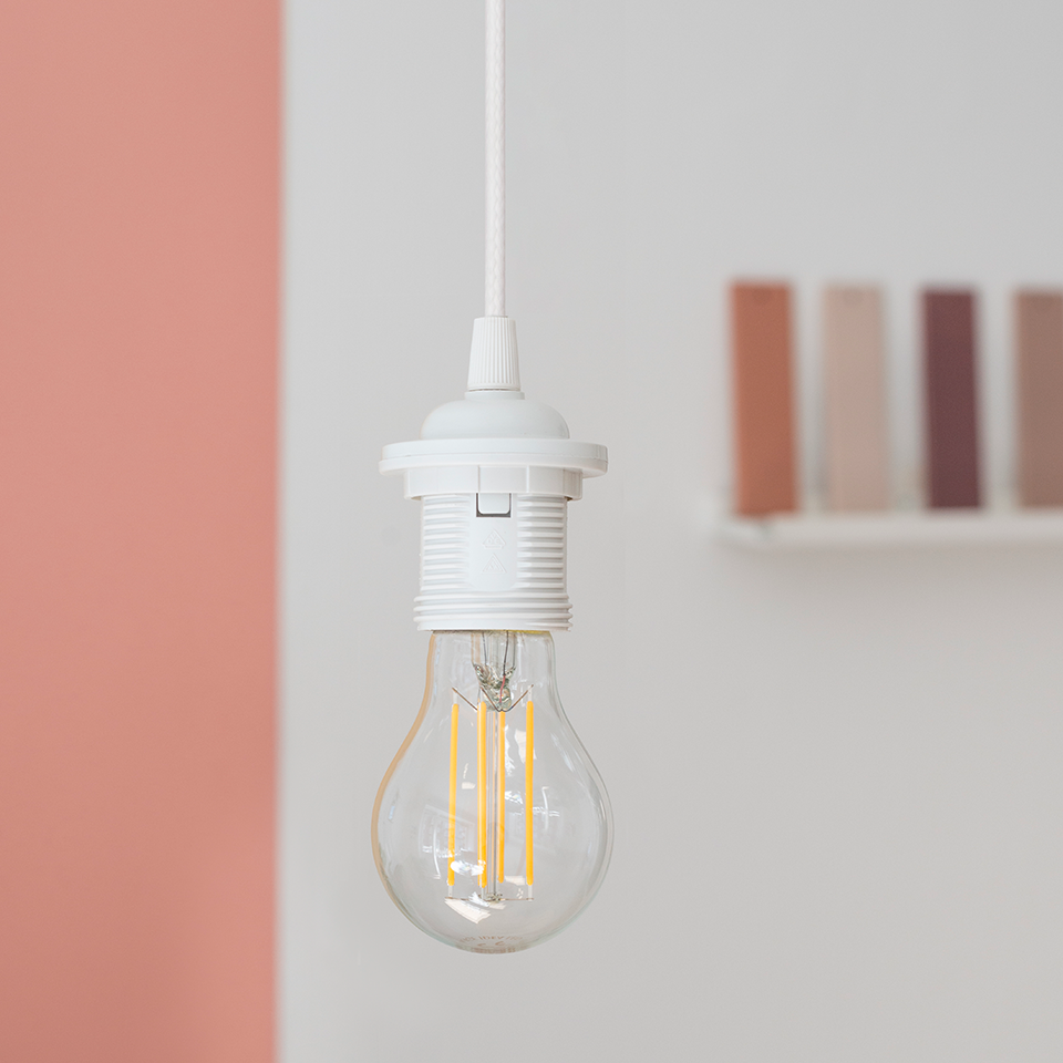 Good Idea LED pære, 6W • UMAGE - Copenhagenhomedesign