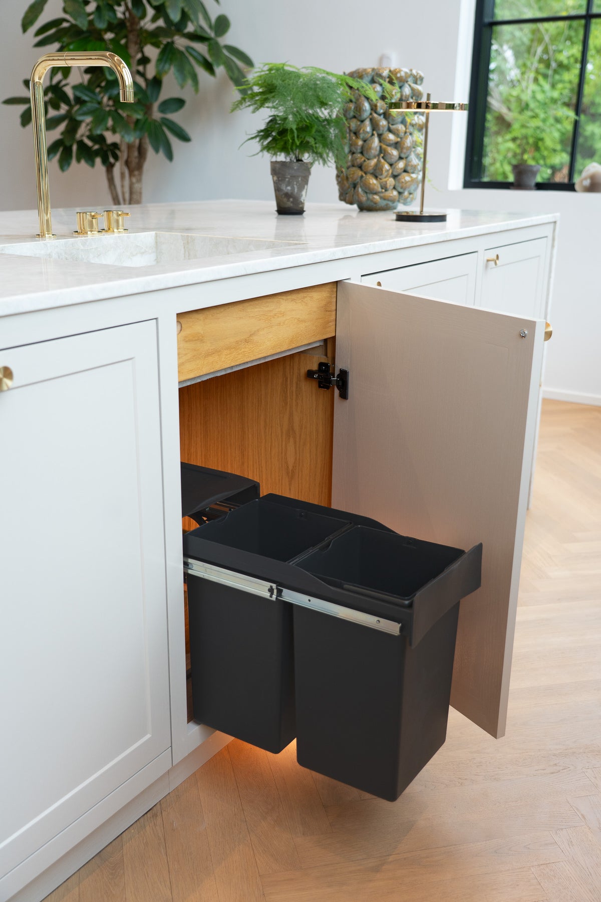 Copenhagen 2-28 black pull-out waste sorting system, 2 × 14 litres