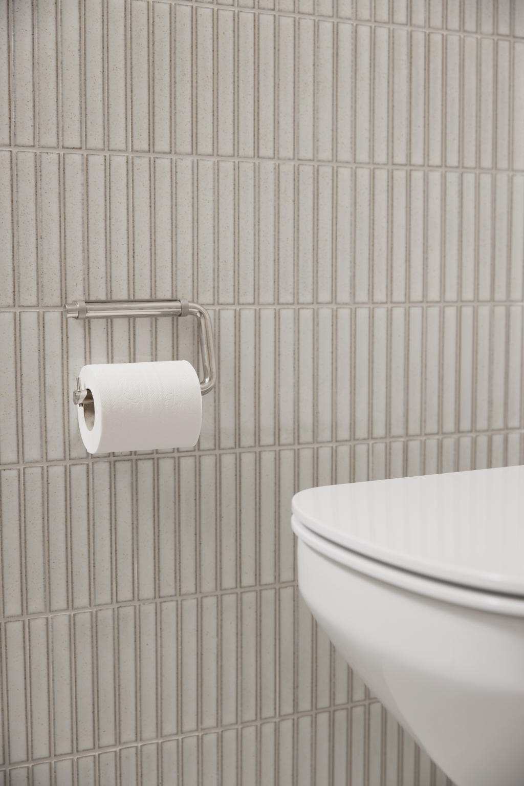 Toiletrulleholder, børstet rustfrit stål • d line - Copenhagenhomedesign