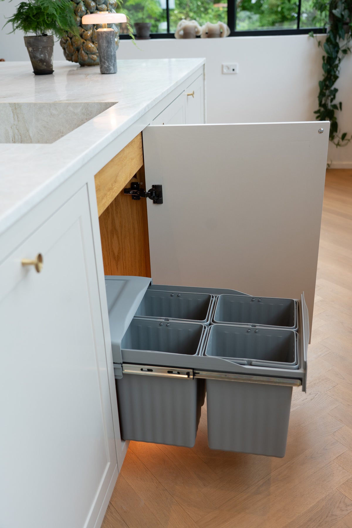 Copenhagen 4-30 full-extension waste system, 4 × 7.5 litres