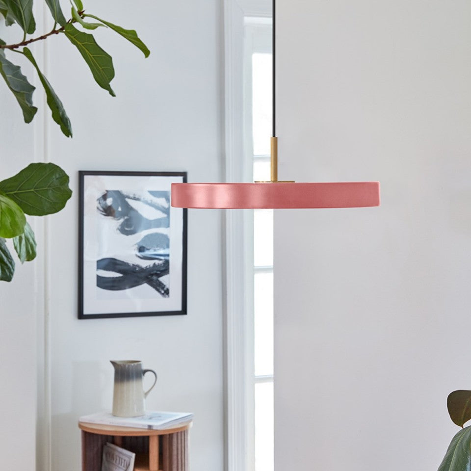 Asteria Plus pendel, rose og messing • UMAGE - Copenhagenhomedesign