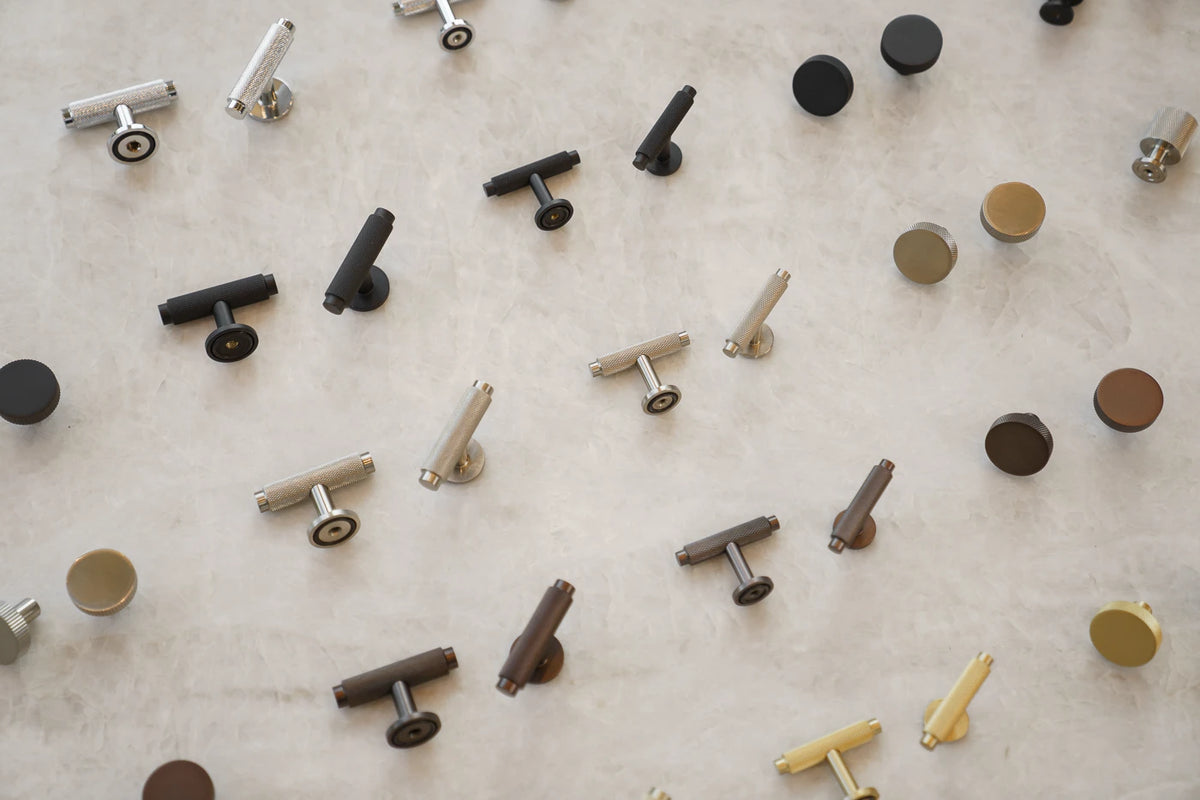 Østerbro diamond-cut cabinet knob in brushed brass with lacquer • Chr. Jørgensen