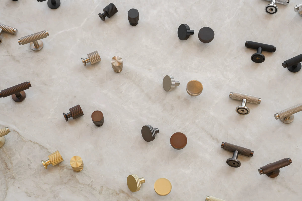 Marienlund linear-textured cabinet knob, matt black – height 25 mm • Chr. Jørgensen