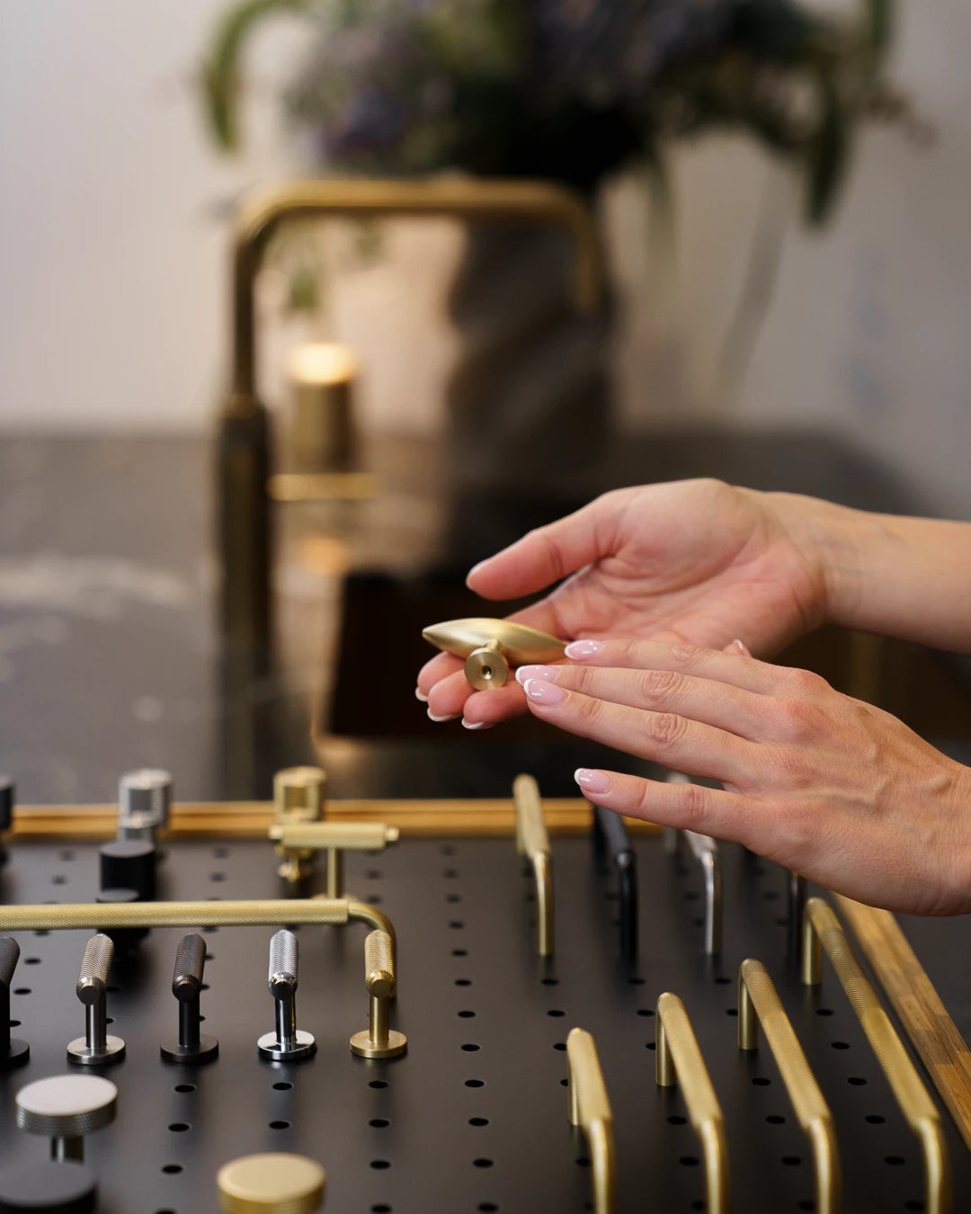 Østerbro diamond-cut cabinet handle in bronze / browned brass finish • Chr. Jørgensen