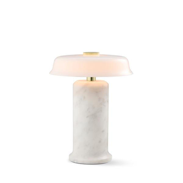 TRIP No. 2 portable bordlampe, hvid carrara/opal glossy • Design by Us - Copenhagenhomedesign