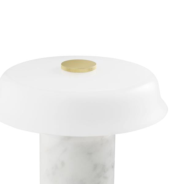 TRIP No. 2 portable bordlampe, hvid carrara/opal glossy • Design by Us - Copenhagenhomedesign