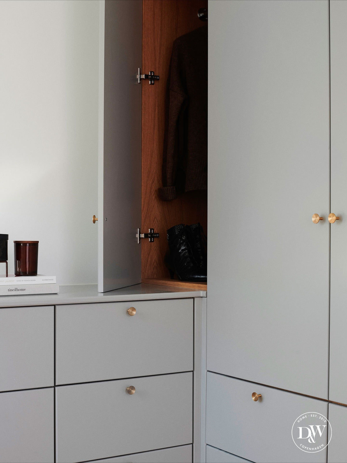 Deep møbelknop, massiv poleret messing med lak • KYNER & Co - Copenhagenhomedesign