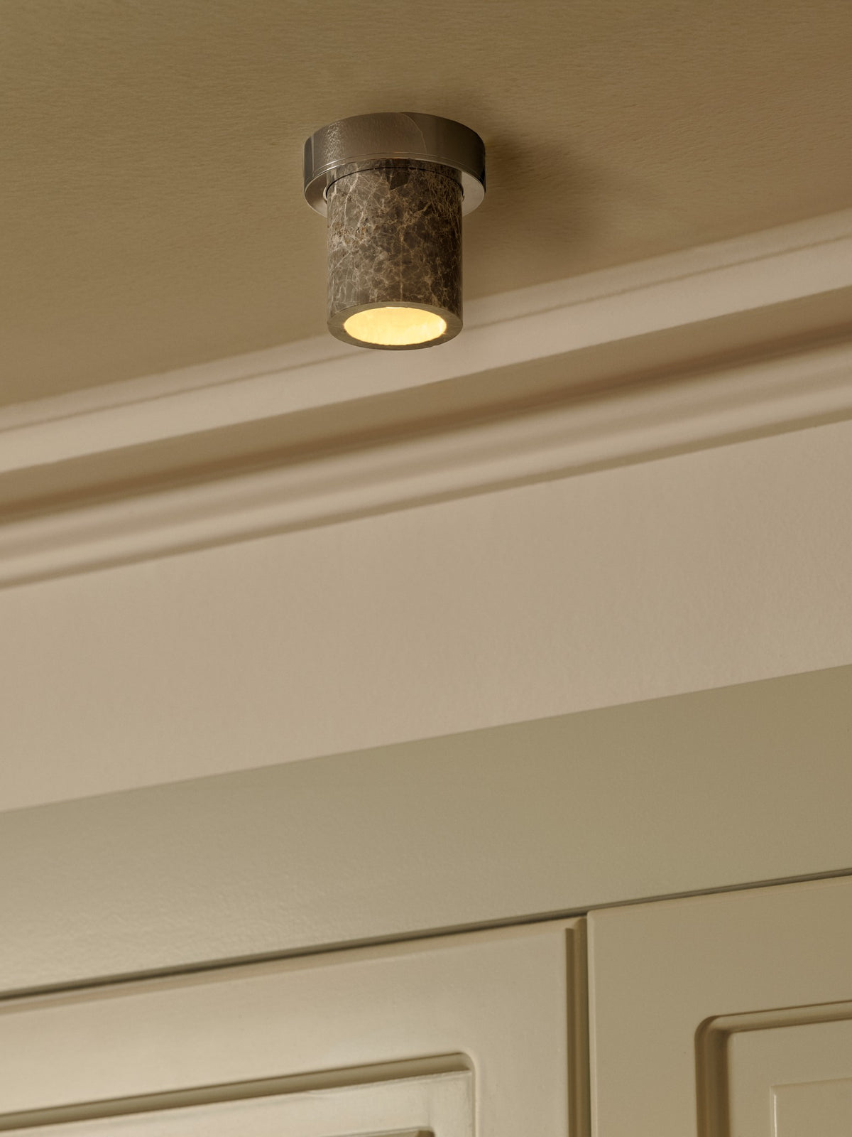 Miss Marble spotlight, stainless steel look and grey • Design by Us