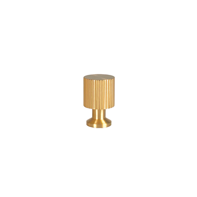 Marienlund linear-textured cabinet knob, lacquered brushed brass – height 25 mm • Chr. Jørgensen