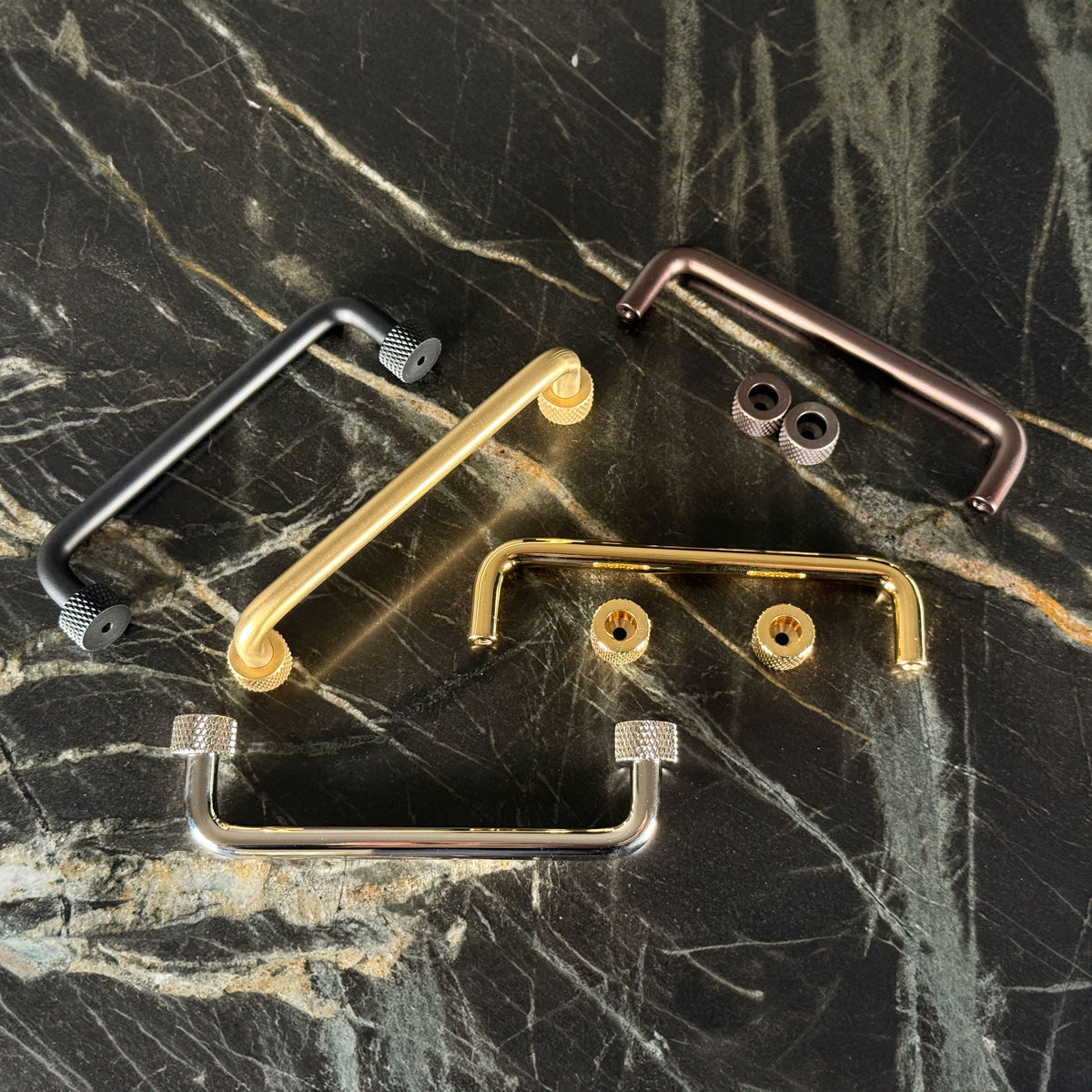 Trianglen cabinet handle, browned brass-look OBD • Chr. Jørgensen