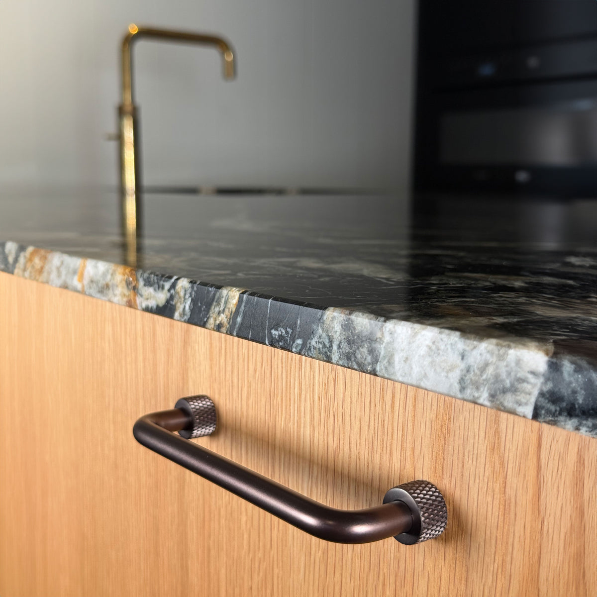 Trianglen cabinet handle, browned brass-look OBD • Chr. Jørgensen