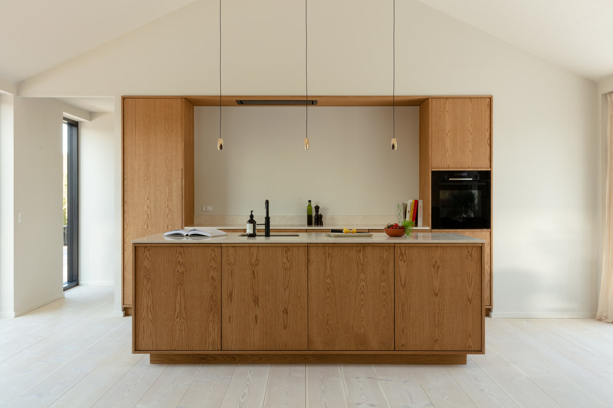 Brighter Days Penta pendel med roset • UMAGE - Copenhagenhomedesign