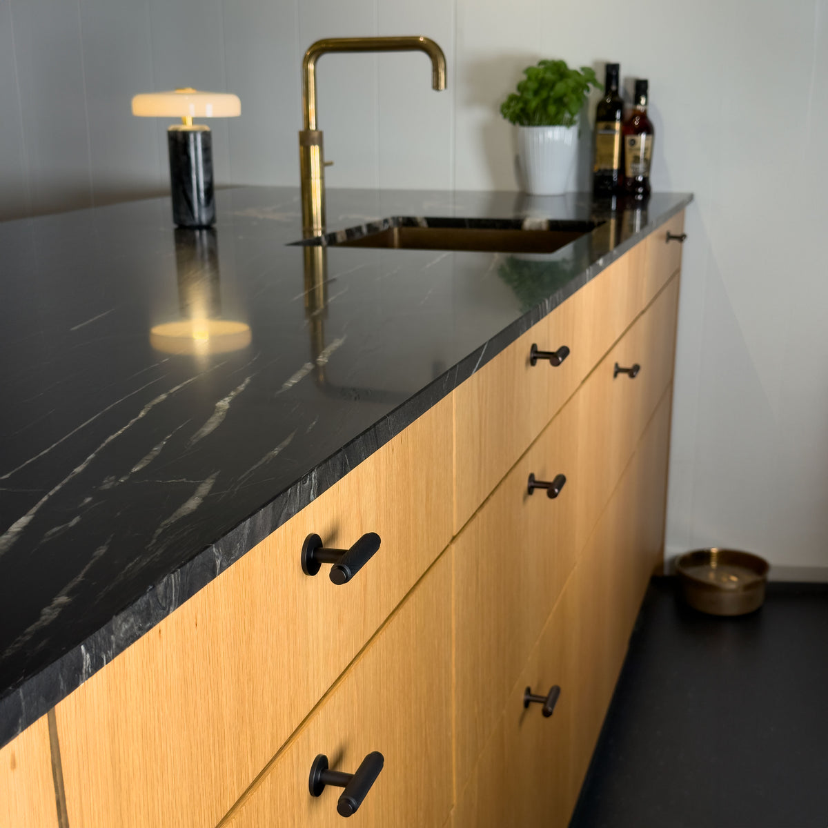 Nørrebro T-bar cabinet knob, black, 56 mm • Chr. Jørgensen