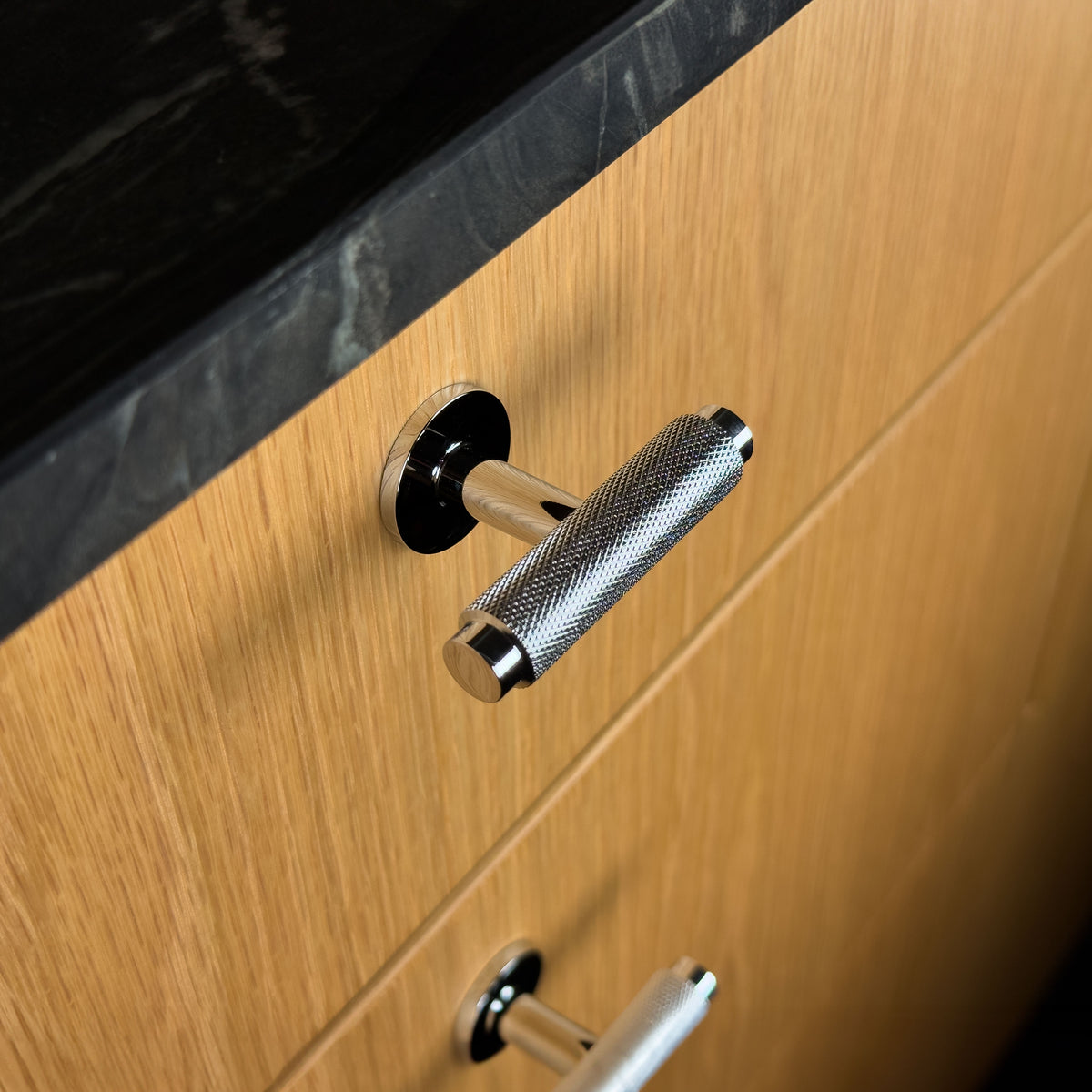 T-bar cabinet knob with diamond-cut pattern – polished nickel-plated, 56 mm – Nørrebro • Chr. Jørgensen
