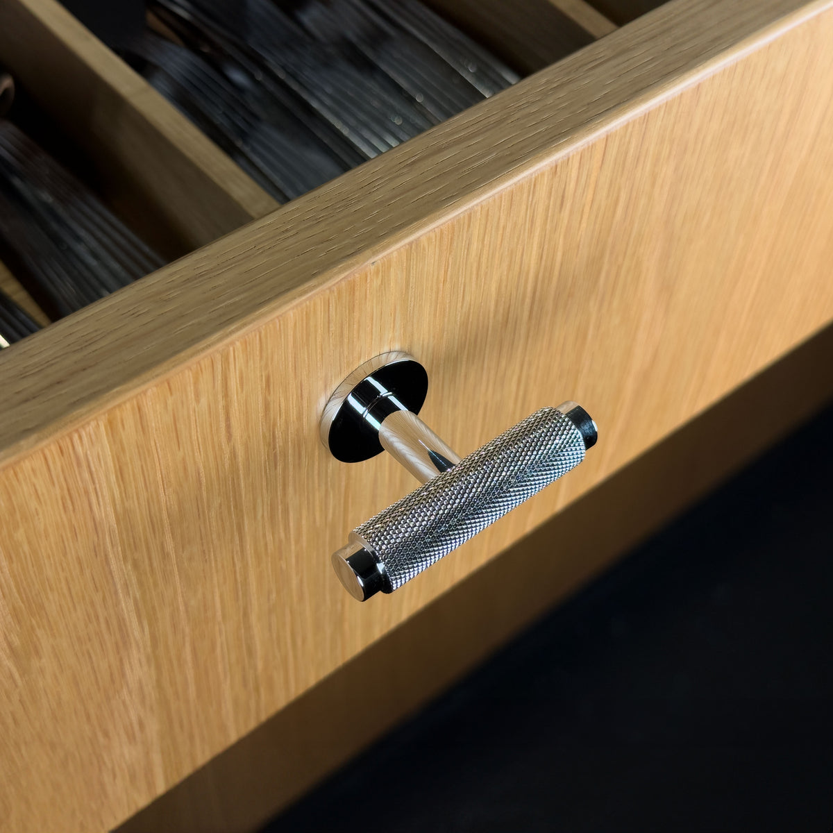 T-bar cabinet knob with diamond-cut pattern – polished nickel-plated, 56 mm – Nørrebro • Chr. Jørgensen