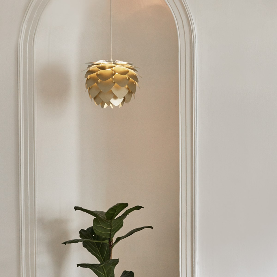Aluvia lampeskærm, børstet messing • UMAGE - Copenhagenhomedesign