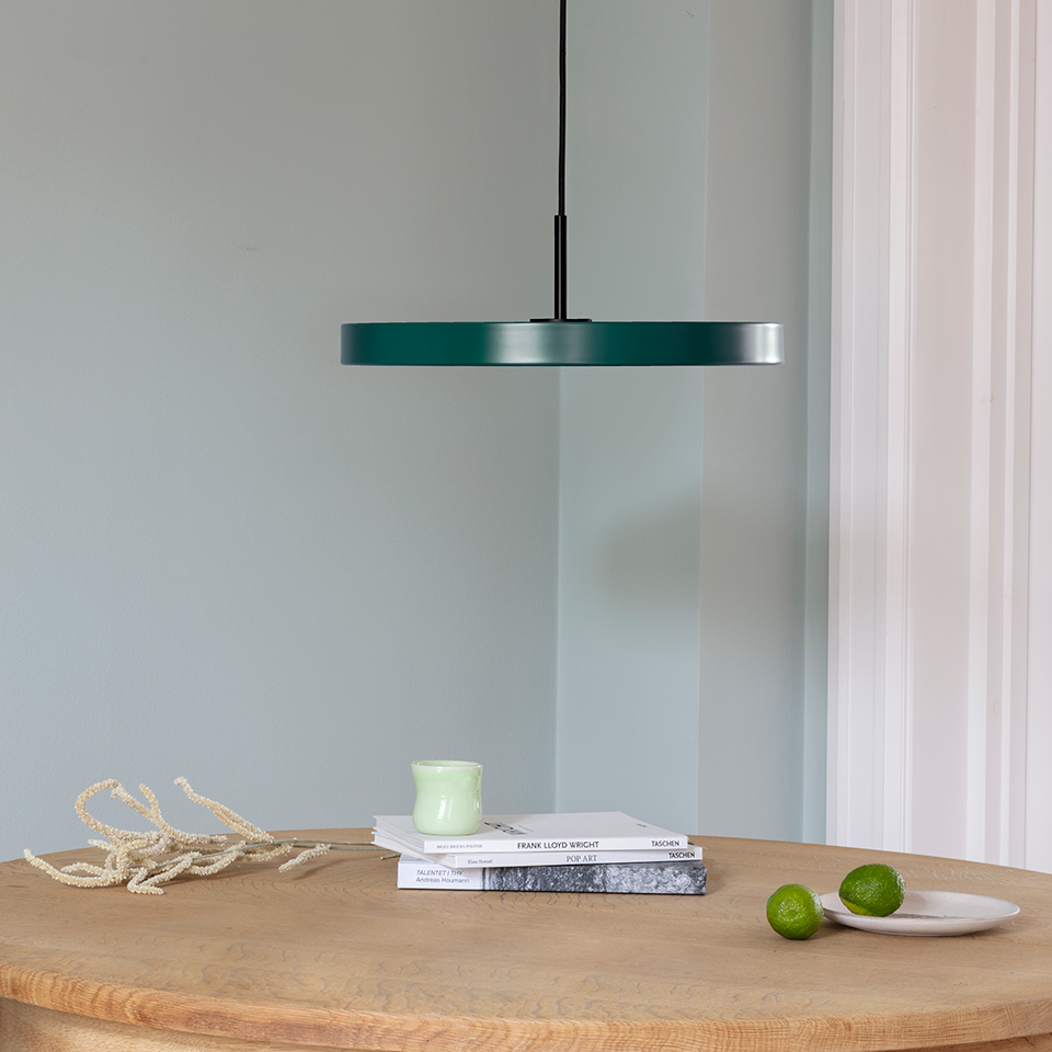 Asteria pendel, grøn og sort • UMAGE - Copenhagenhomedesign