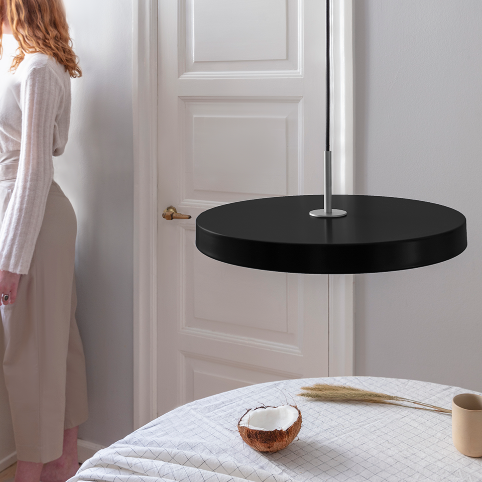 Asteria pendel, sort og stål • UMAGE - Copenhagenhomedesign