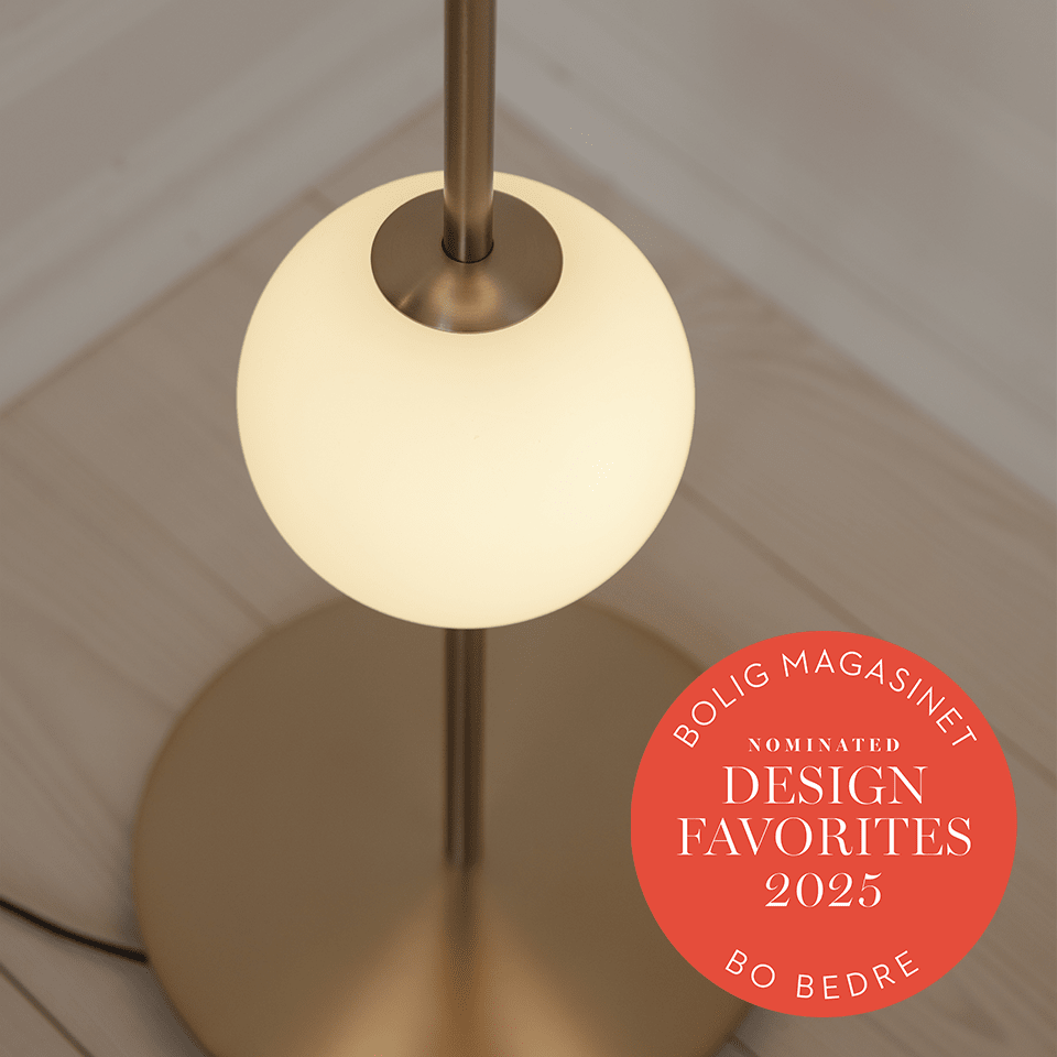 Audrey Floor gulvlampe • UMAGE - Copenhagenhomedesign