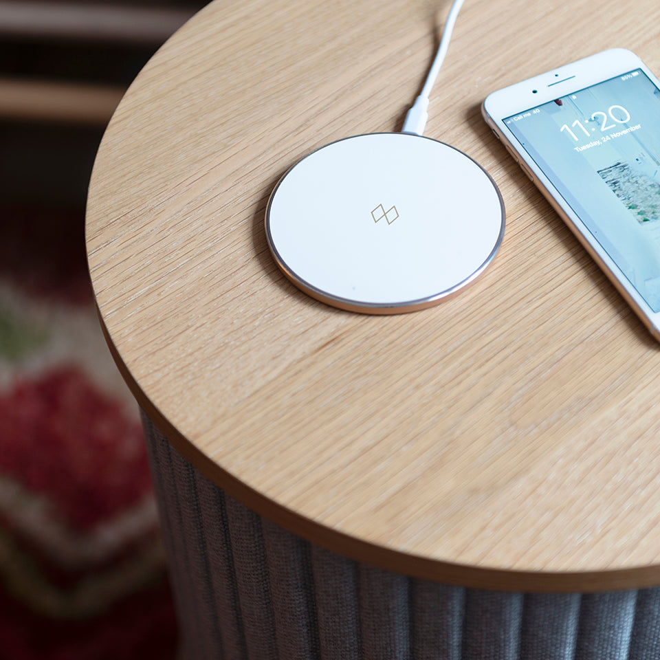 Unifier, trådløs oplader, hvid og rose gold • UMAGE - Copenhagenhomedesign