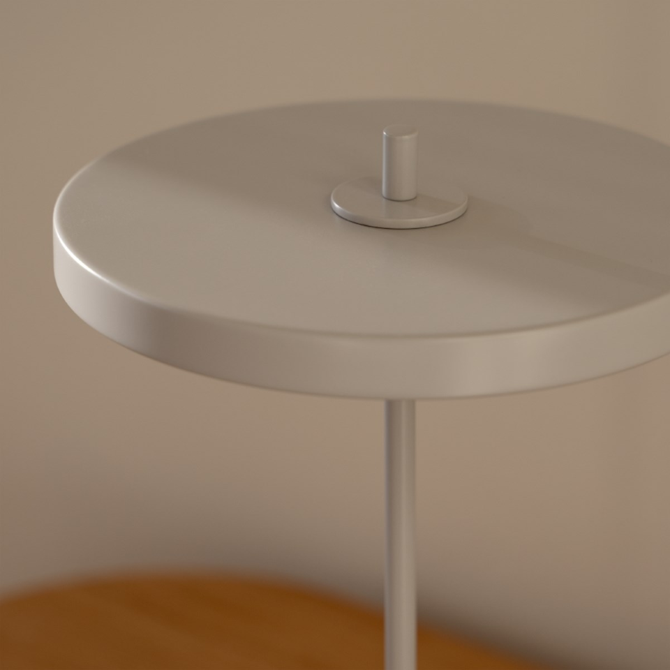 Asteria Move Monochrome, portable bordlampe, lysegrå (mist) • UMAGE - Copenhagenhomedesign