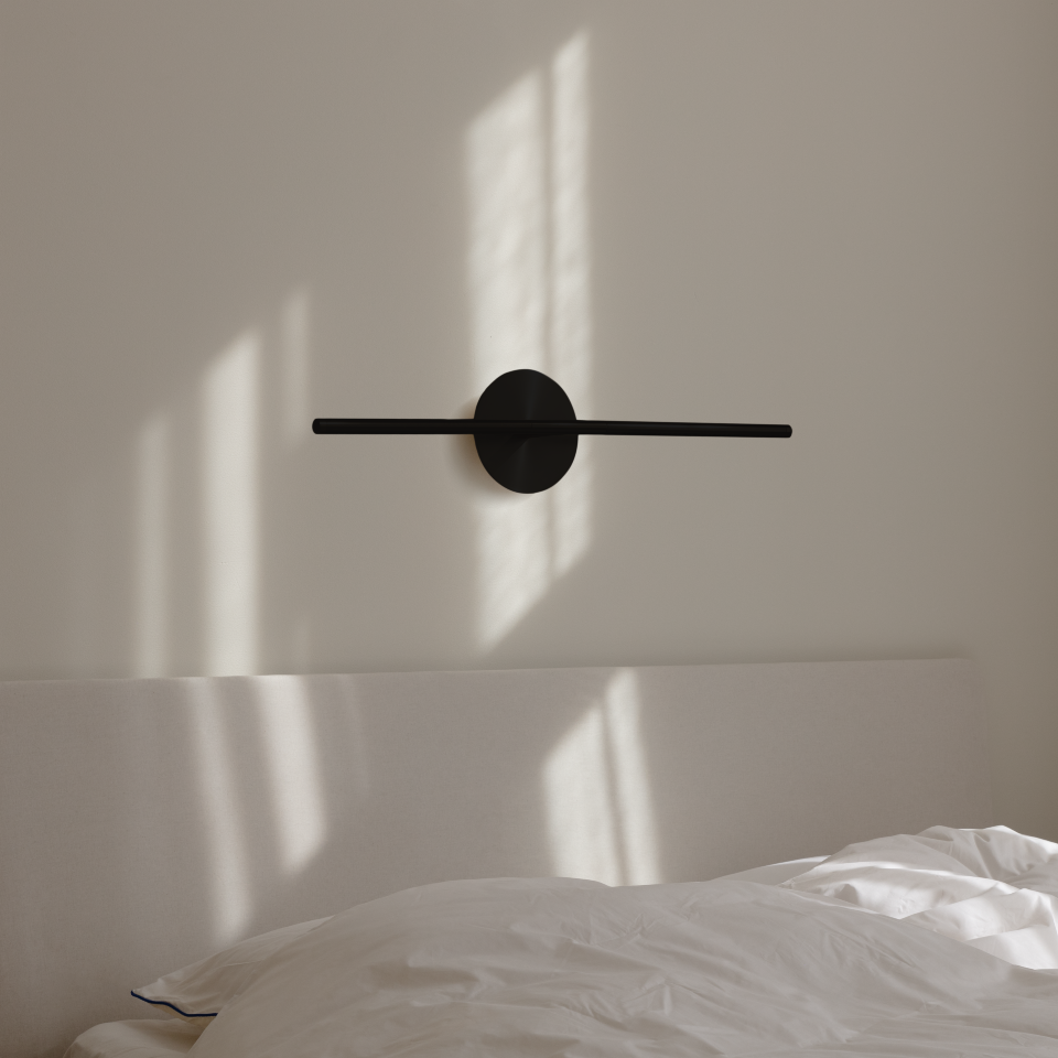 Omni Wall væglampe, sort • UMAGE - Copenhagenhomedesign