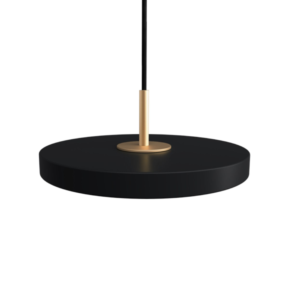 Asteria pendel, sort og messing • UMAGE - Copenhagenhomedesign
