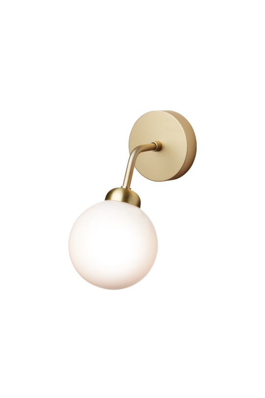 Apiales Wall wall light, brushed brass / opal • NUURA